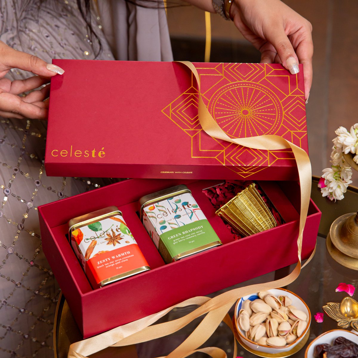 ✨ Celestial Brewing Gift Box ✨

Vedic Elixir - Bold black tea with a spicy, soothing kick. Green Rhapsody - Smooth green tea with floral notes. Handwoven Brass Tea Strainer - Elegant and perfect for loose-leaf tea.

Gift yourself or a loved one the perfect tea experience! 💝