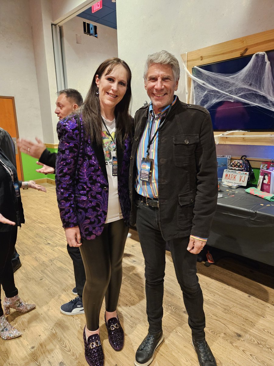 LungLady83's tweet image. Finally got to meet two of my favorite people, @goodymade and @sox4evr. Rock Hall 2024 has been a BLAST!!!