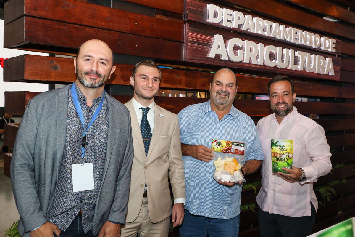 exprsecagro's tweet image. Participé en la inauguración de la Convención de ASORE, Bakery &amp;amp; Restaurant Show en el Centro de Convenciones. ¡Seguiremos trabajando juntos para que nuestros productos lleguen más lejos!