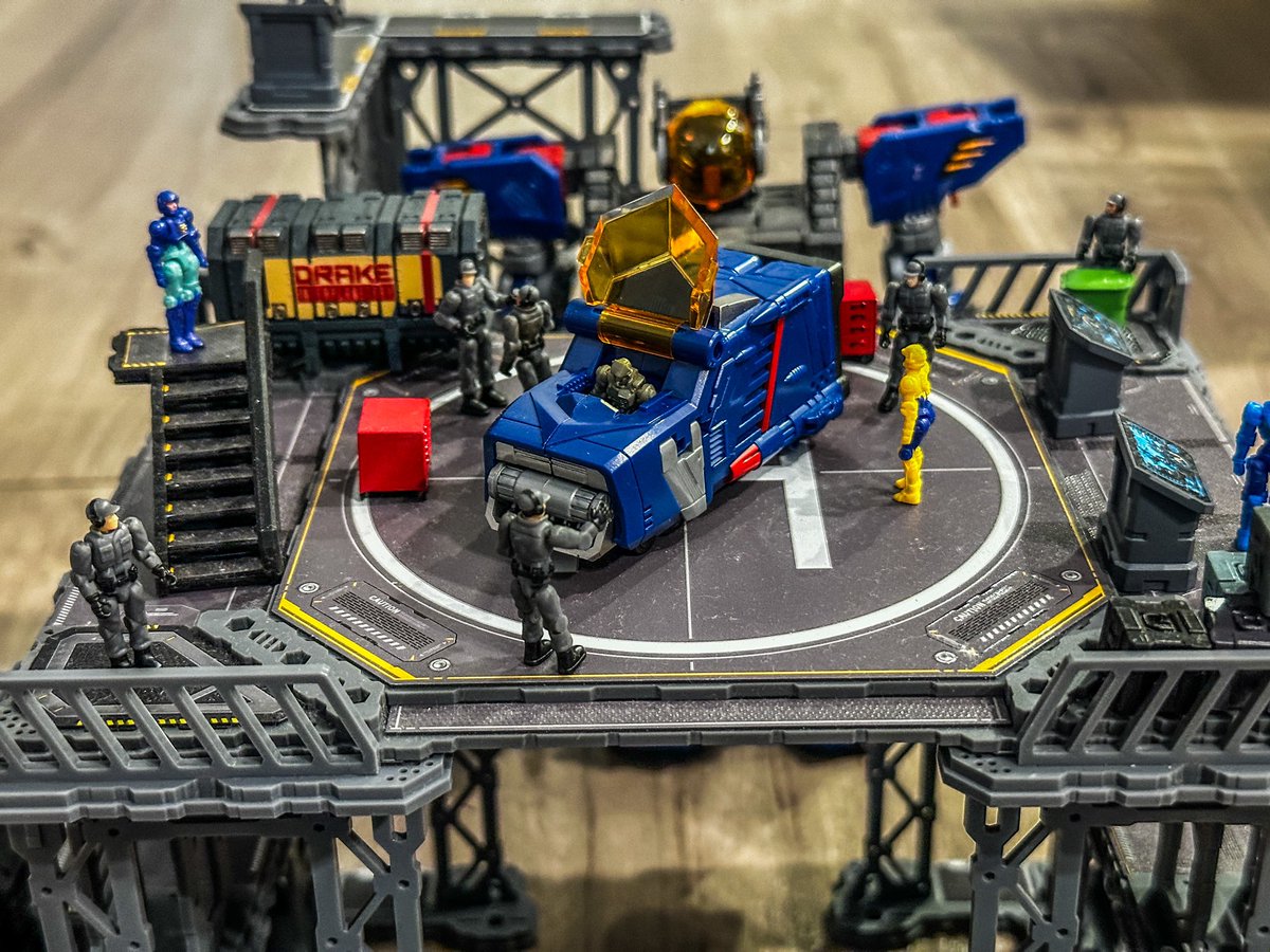 Boknight01's tweet photo. 3rd party peripherals to bring the mini-base to life

#exhobby
#diaclone
#ダイアクロン
#feite https://t.co/5sC4dMQW7d