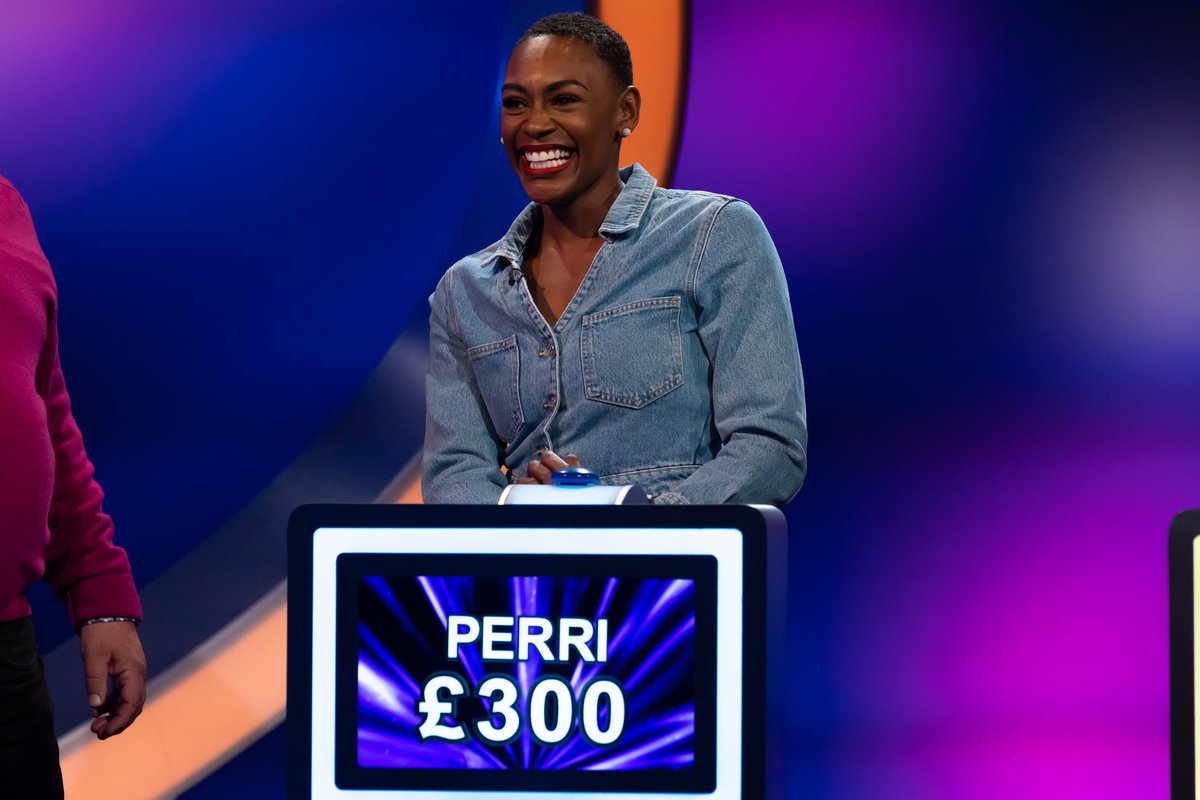 shakesdrayton's tweet photo. Catchphrase is on Tonight at 7:15pm on ITV/STV https://t.co/cjafKbtPoq