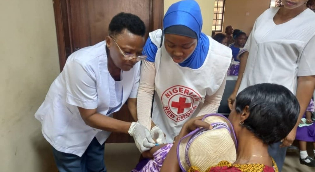 NRCS_Edo's tweet photo. Measles vaccination campaign begins in Edo State by @edsphcda for children under 5 years. We encourage all to approach their nearest Primary Health Centre to take advantage of the free vaccination.

@WHONigeria 
@nrcs_ng 
@IFRCAfrica https://t.co/aUoodkp0Aj