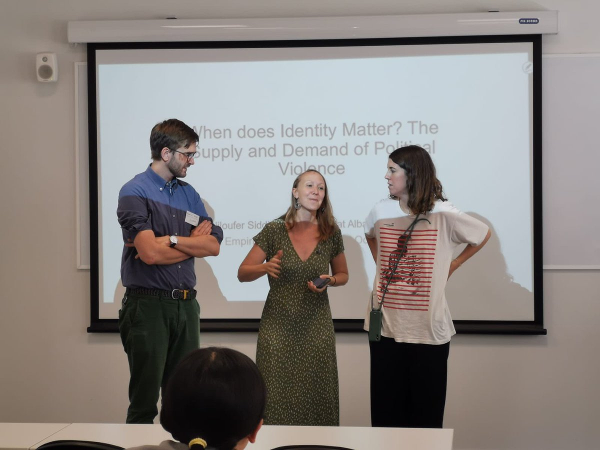 IE Political Science Department tweet media