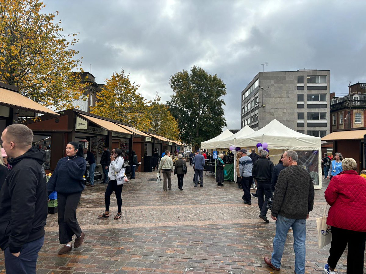 Join us at Northampton Market Square today for some great free family activities and games, live music, fantastic food and much more, as we celebrate the re-opening of the Square following its fantastic transformation. westnorthants.gov.uk/northampton-ma…
