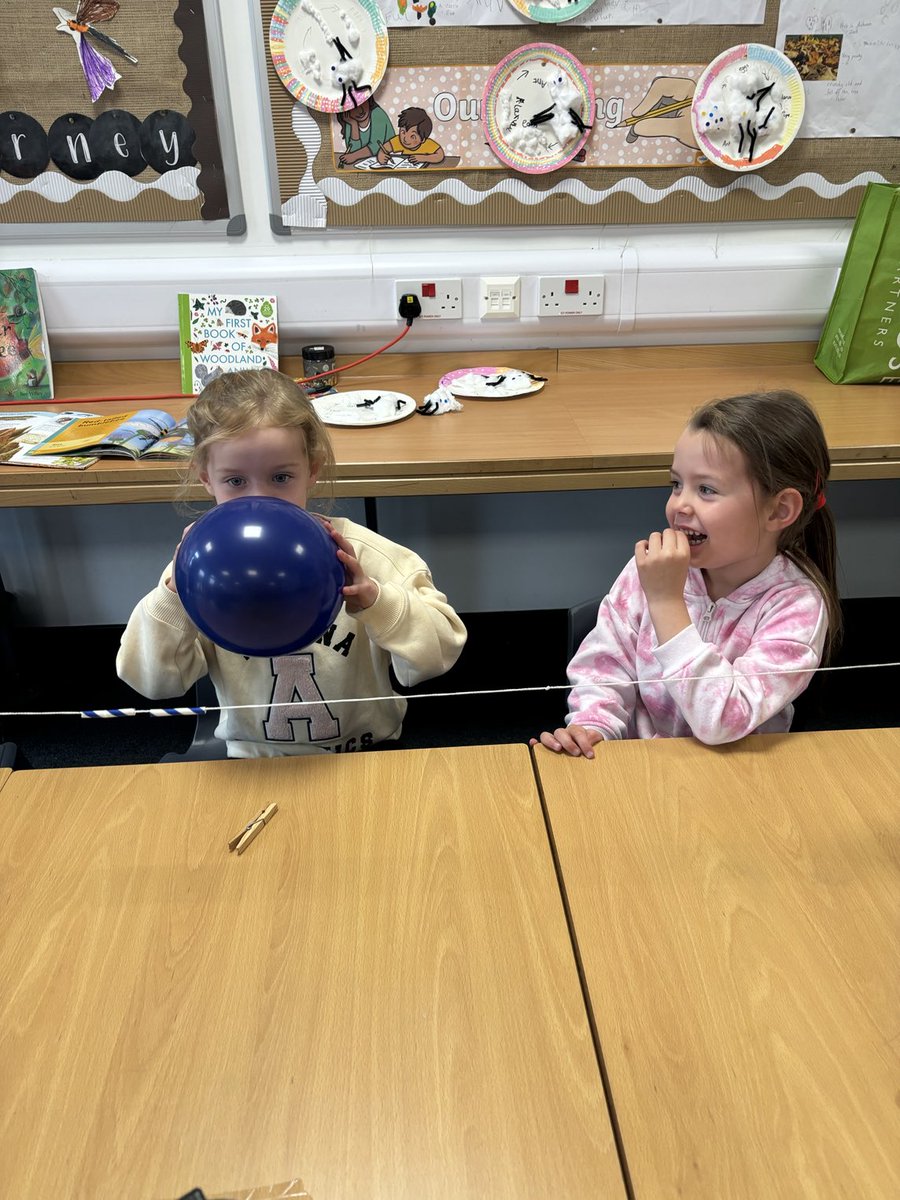 3Halfmerke's tweet photo. Room 3 investigating forces through balloon rockets. I’m hoping the children tried this at home as questions were still being asked. https://t.co/D7fIbjZa4E