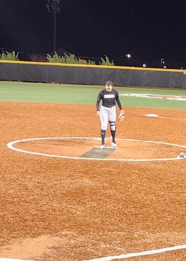 randyfrye's tweet photo. It was great to see Hannah Frye back on the field!
3 Innings, 1 hit, no runs, 2 k's in her 1st college appearance.  
@parrotheadvol @frye2024 @KCS__Athletics https://t.co/pv7mkjoSjl