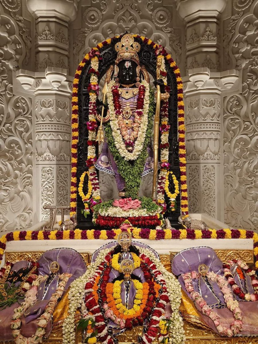 ShriAyodhya_'s tweet photo. प्रभु “श्री राम” जी की भक्ति ही आपको जीवन-मरण के मुक्ति धाम तक ले जाएगी ❣️ https://t.co/n5al4xQ8zT