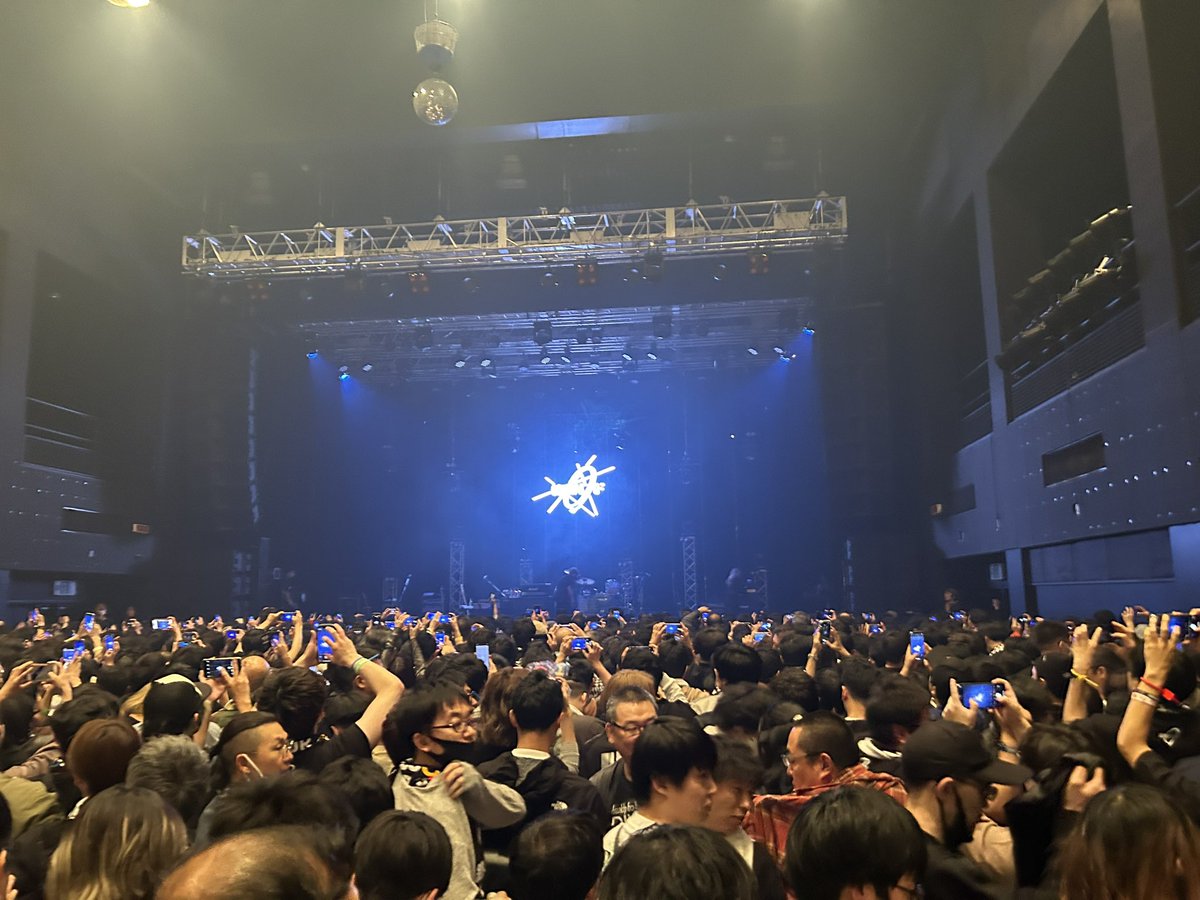 manene356's tweet photo. 最高過ぎたわ
#結束バンド
#WeWil
#ぼっち·ざ·ろっく https://t.co/qsb5s6Atik