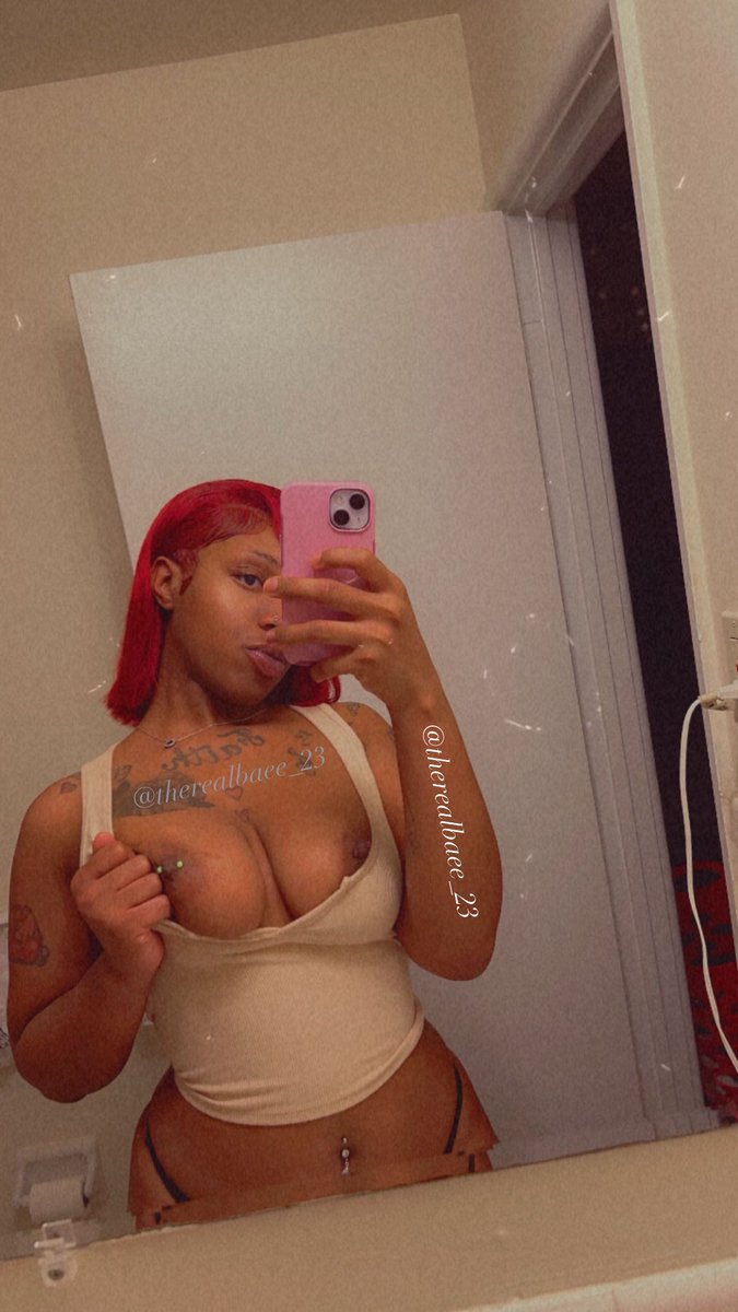 Thee_Real_Baee's tweet photo. Gn 😘 https://t.co/wCDzw1Texh