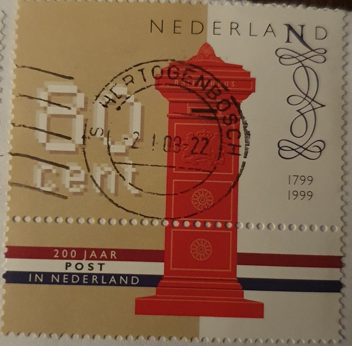 25 years ago, Dutch Postal Service celebrated its 200 birthday. On the stamp you can see this anicent mailbox- Can you find them in the Netherlands nowadays? 
<a href="/PostNL/">PostNL</a> 
#PostboxSaturday
#philately #stamps #mailart