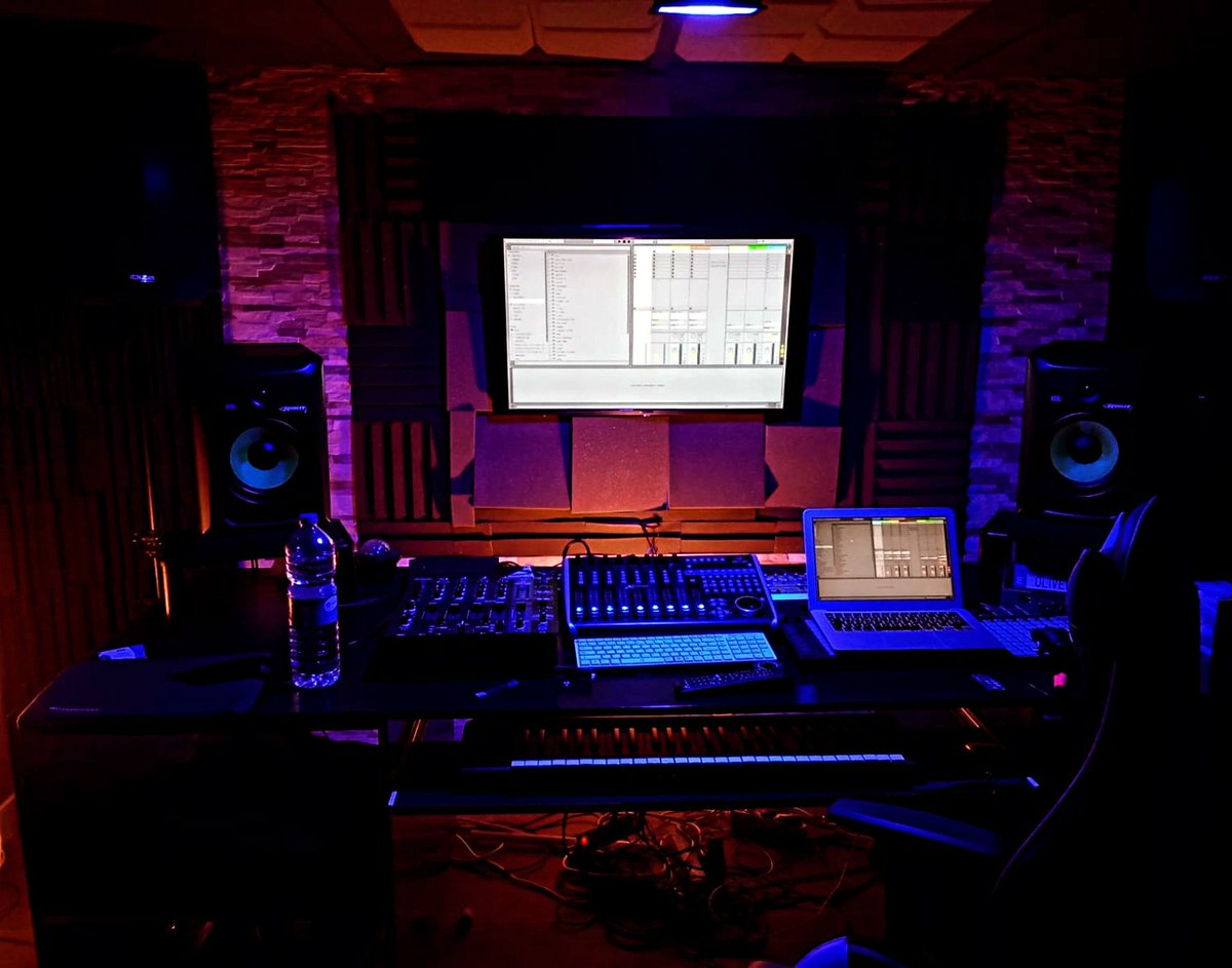 Terminada la puesta a punto de la nave, nuestro estudio está preparado para darle caña a las nuevas producciones que verán la luz en los próximos meses
#copernikal #copernikalmusic