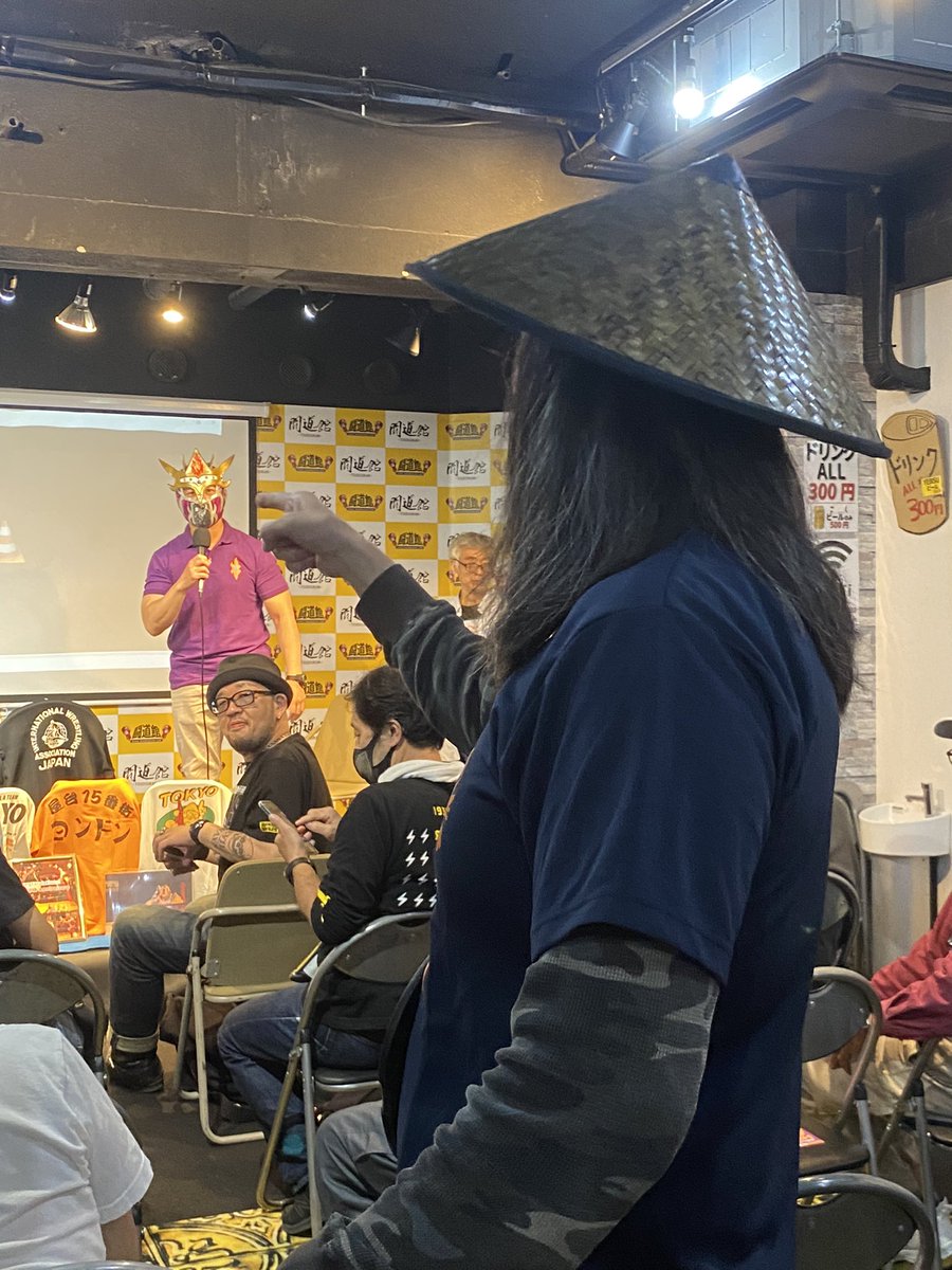 7mMako8's tweet image. ホーデスミンがタケルトークショーに乱入！
#Y企画
#クレイジーユニオン大作戦