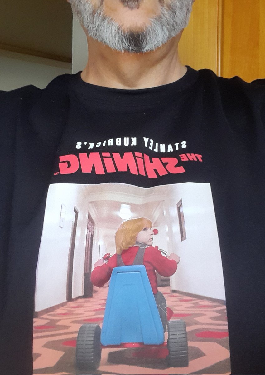 GARI530's tweet photo. Si mi hijo me ha regalado la mejor camiseta del mundo se dice y punto 😍 https://t.co/RpBthTTo08