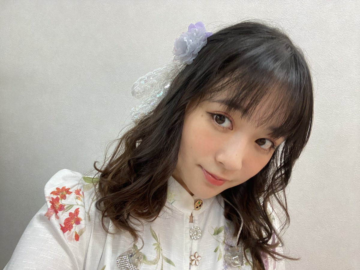 staff_sakurako's tweet photo. #大原櫻子 オールタイムシングルベスト2014~2024「Anniversary」リリースイベント🎤
＠名古屋アスナル金山

ライブの間だけ、雨が止んでいると言うこの奇跡✨心から感謝してるよ～🎶

足元悪い中、お越し下さったみなさま、ありがとうございました🙇

😅ステージ裏、ちょっとごった返してます💦 https://t.co/zRRAXbI3pM
