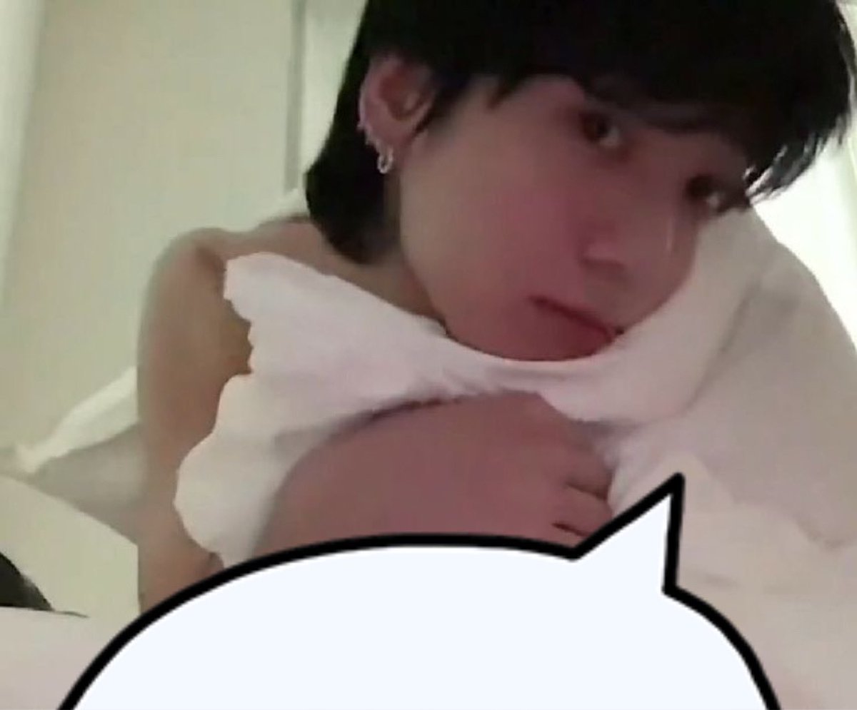 yoonkookandzai's tweet photo. https://t.co/uBSq9q0qai