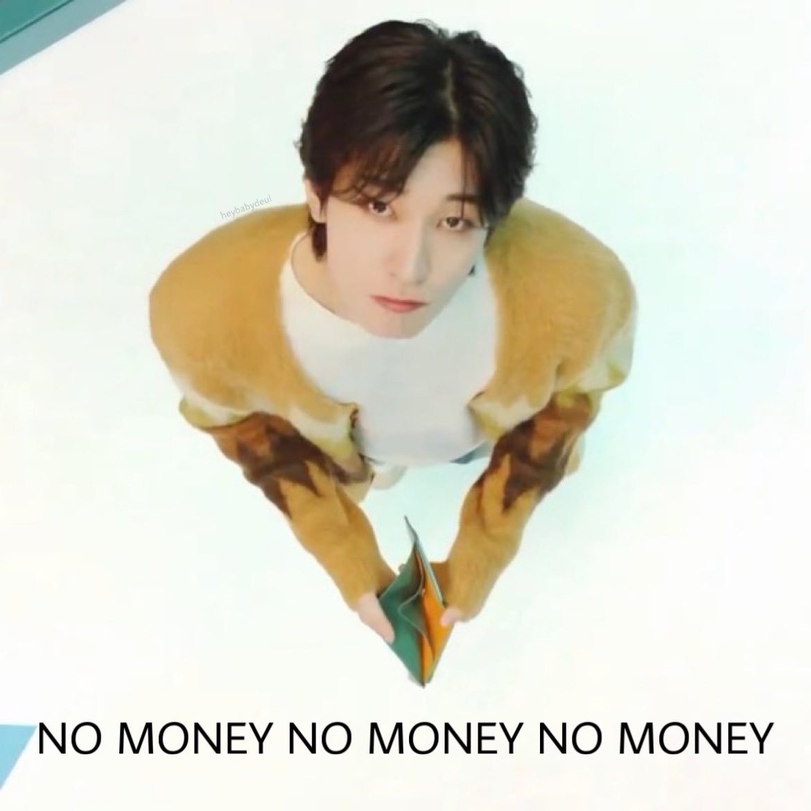 heybabydeul's tweet photo. me: https://t.co/GYuV8HPq5A