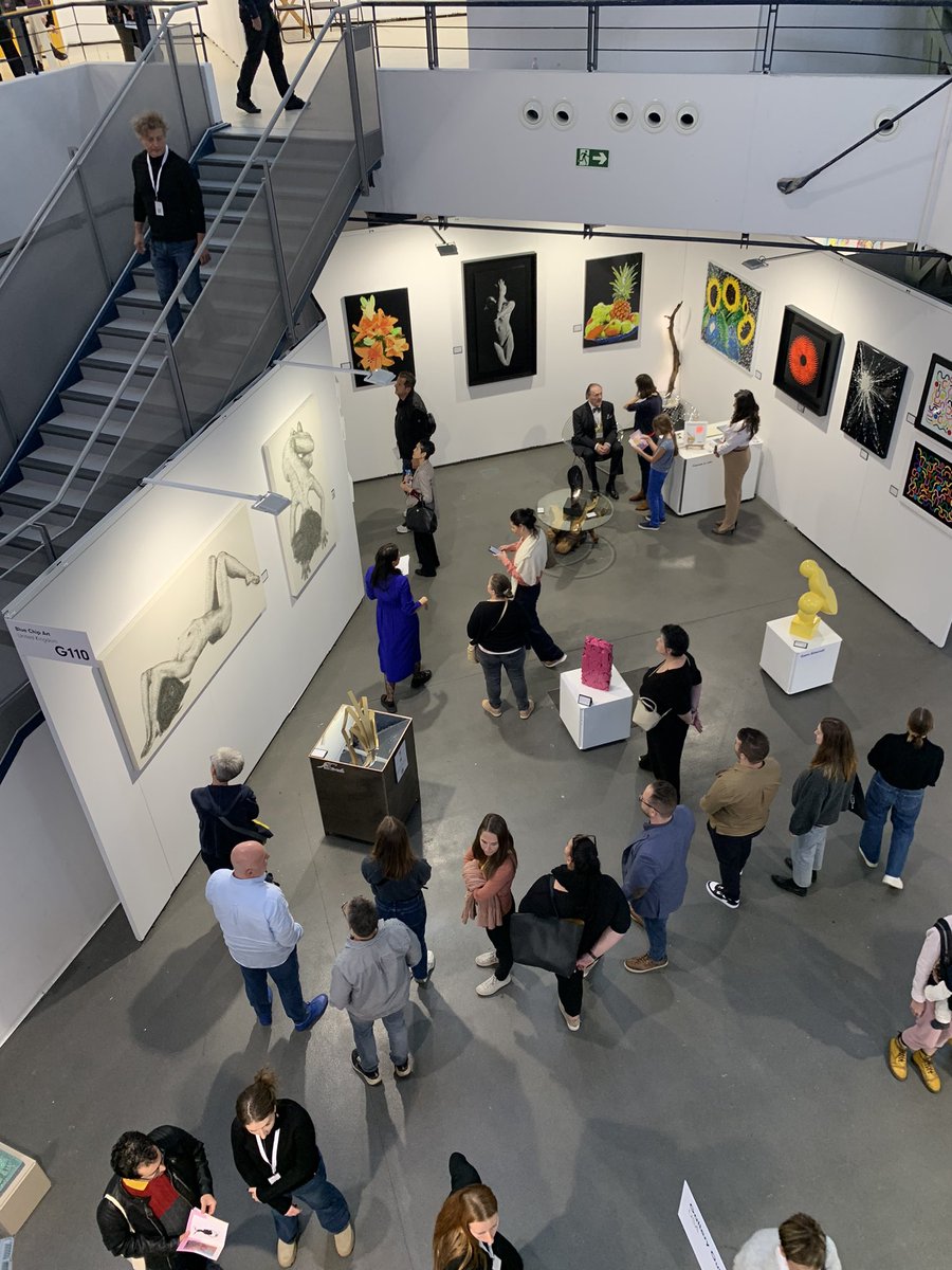BlueChipArt1's tweet photo. Art Market Budapest 2024 @SamShendi @slav_metalurges @levine_art @artmarketbud busy day https://t.co/qTj49Nzc7B