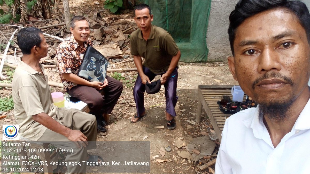 TantoPwt's tweet photo. Selasa, 15/10-2024 Pendampingan kegiatan sampling pd kegiatan budidaya ikan lele media bak bulat di Pokdakan Mutiara Tirta ds. Tinggarjaya kec. Jatilawang. Sampling didapatkan hasil rerata 15 ekor/Kg
#LuhLapor
#GiatLuhkanSatminkalTegal
#Banyumas https://t.co/D1hULuqxSq