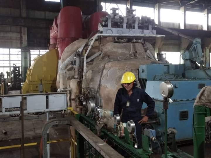 Van llegando las noticias. En diferentes municipios d La Habana se va restableciendo el servicio eléctrico.Los trabajadores eléctricos trabajan sin descanso,las autoridades en #Cuba se mantienen liderando y supervisando todo el proceso. #UnidosPorCuba