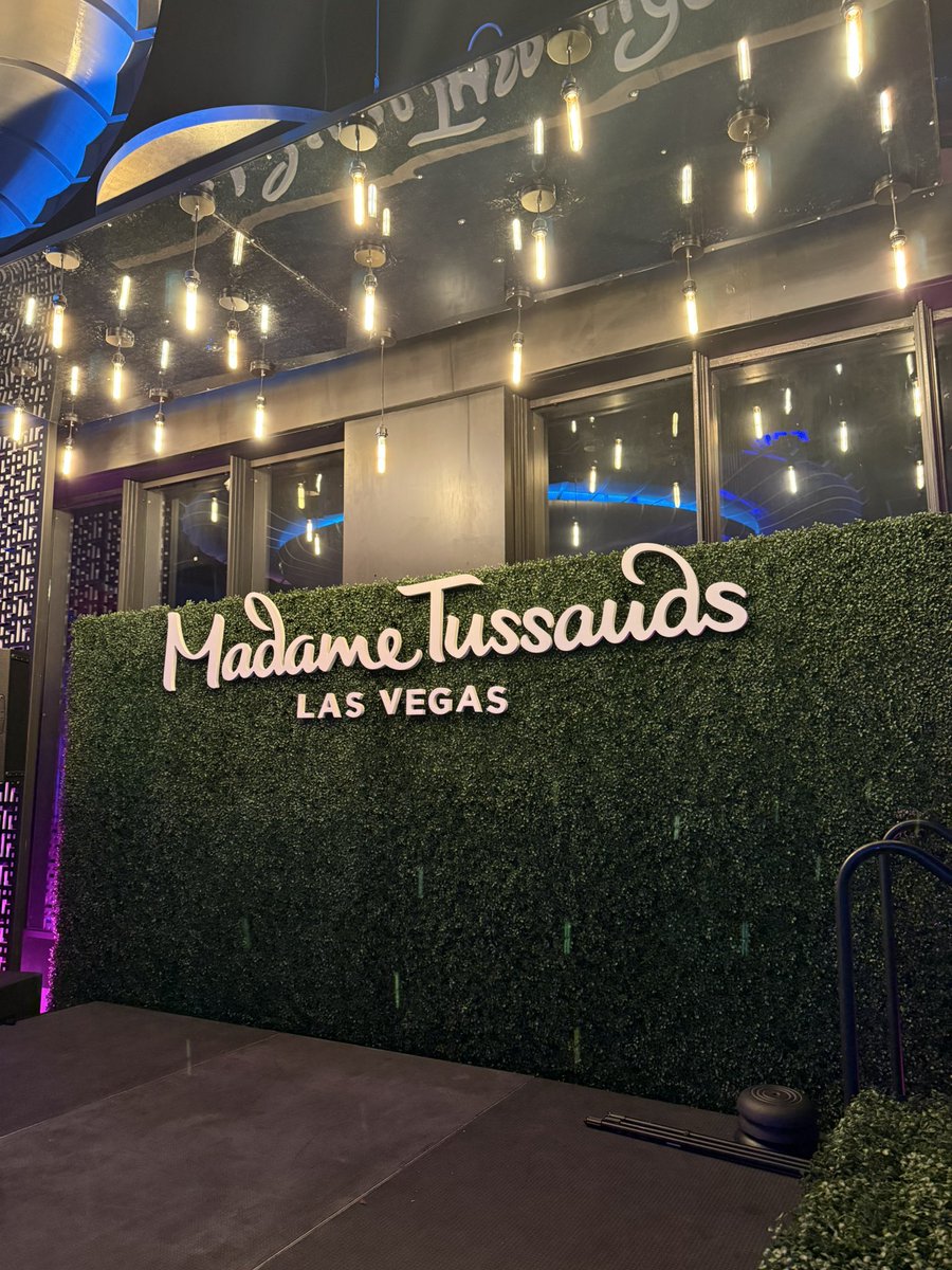 A night to remember at the Glitz and Giving Event with Pathology starts #CAP24 ✨⭐️🌠🌌 #Day1atCAP24