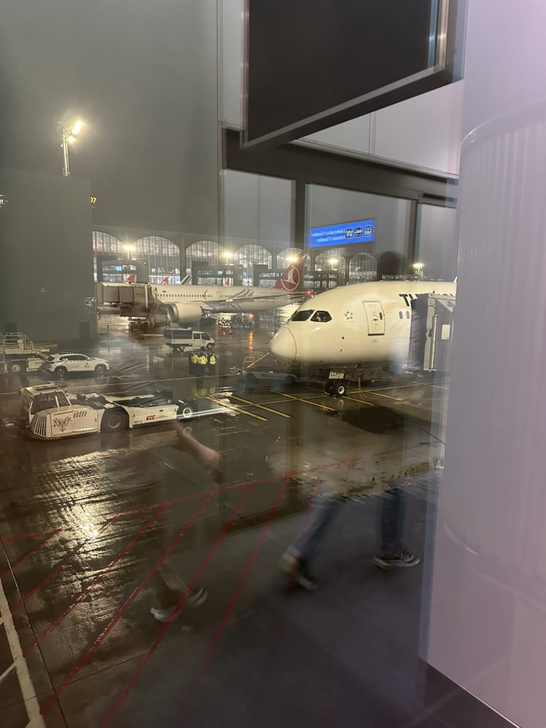 In the middle of 12 hours flight Heading to Miami to attend the first #webexone event for me .. <a href="/Webex/">Webex</a> 

#ciscochampion