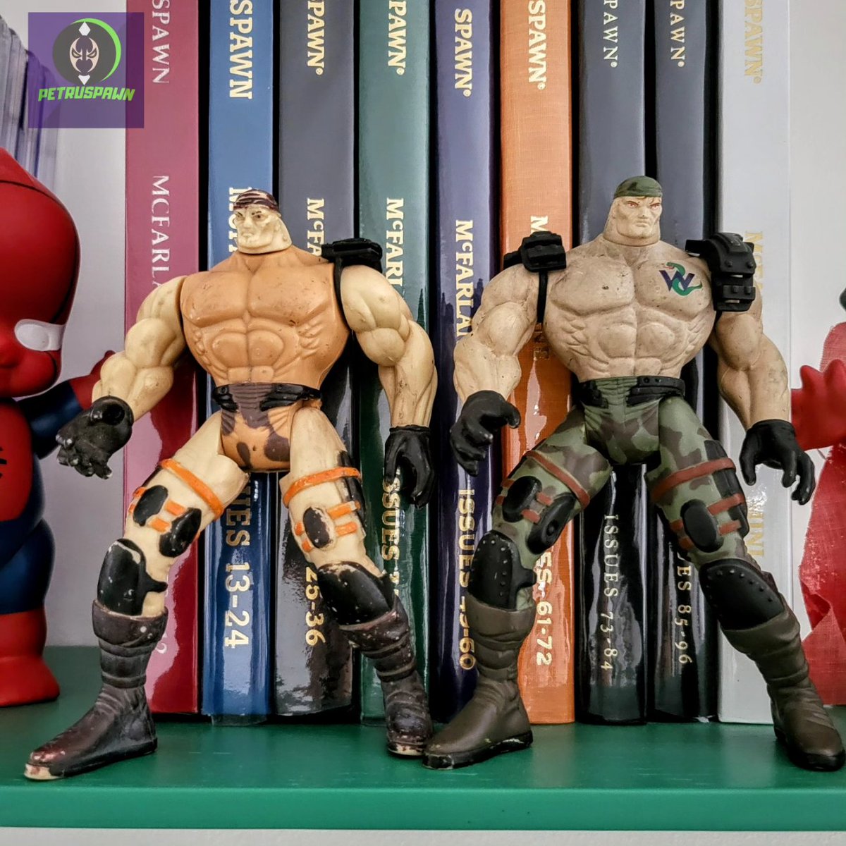 Do did you know? <a href="/WhilcePortacio/">Whilce Portacio</a> Wetworks series  had some bootleg figures! Very hard to come by. Here I'm happy to present to you Mendoza comparison official and bootleg side to side.
Actually, it is pretty decent quality!

#wetworkscomics
#whilceportacio
#bootlegfigures
#spawn