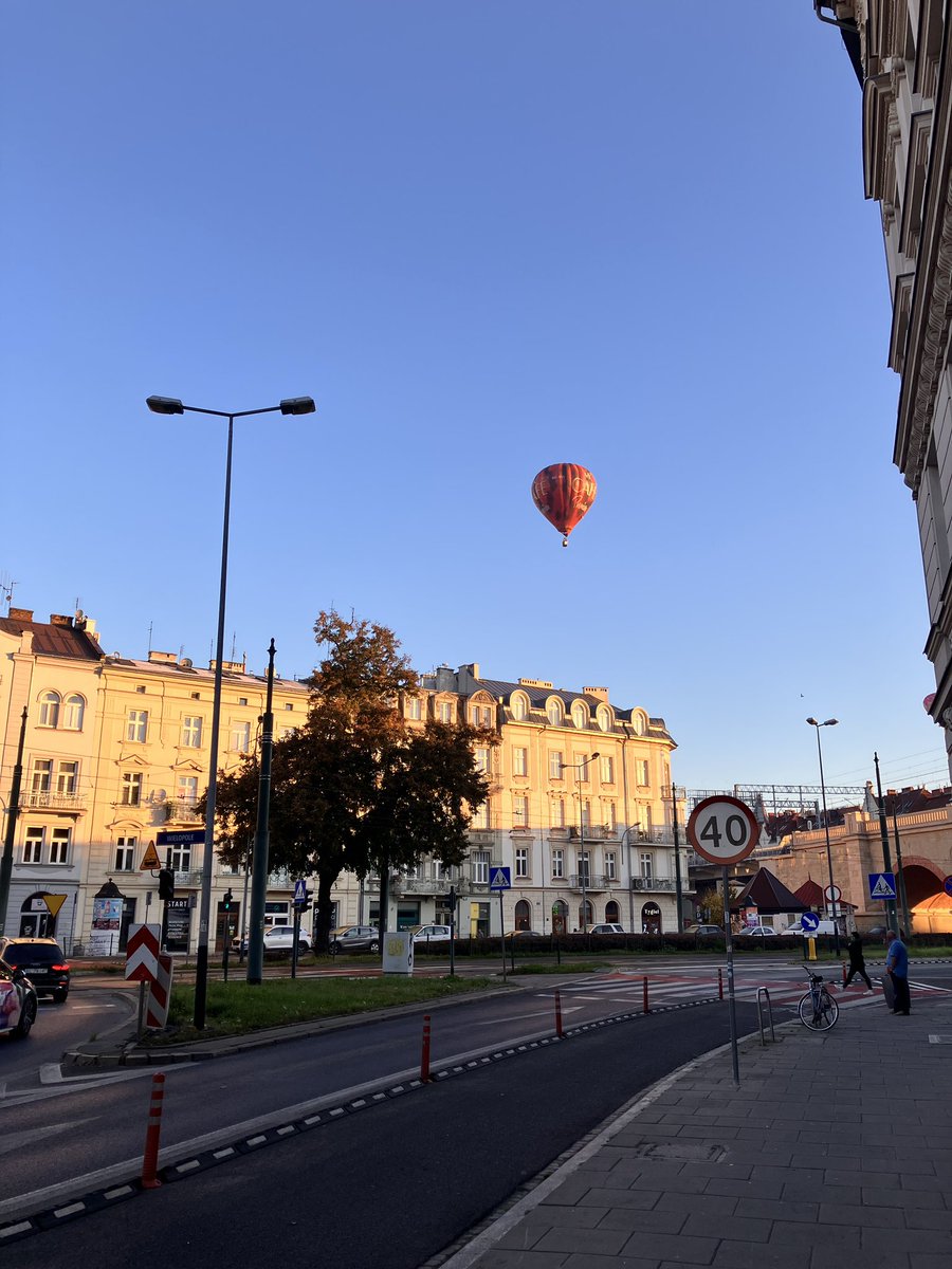 <a href="/SharonDthinkOT/">Sharon Davenport</a> <a href="/ElizabethCasso1/">ElizabethCassonTrust</a> another beautiful day in Krakow