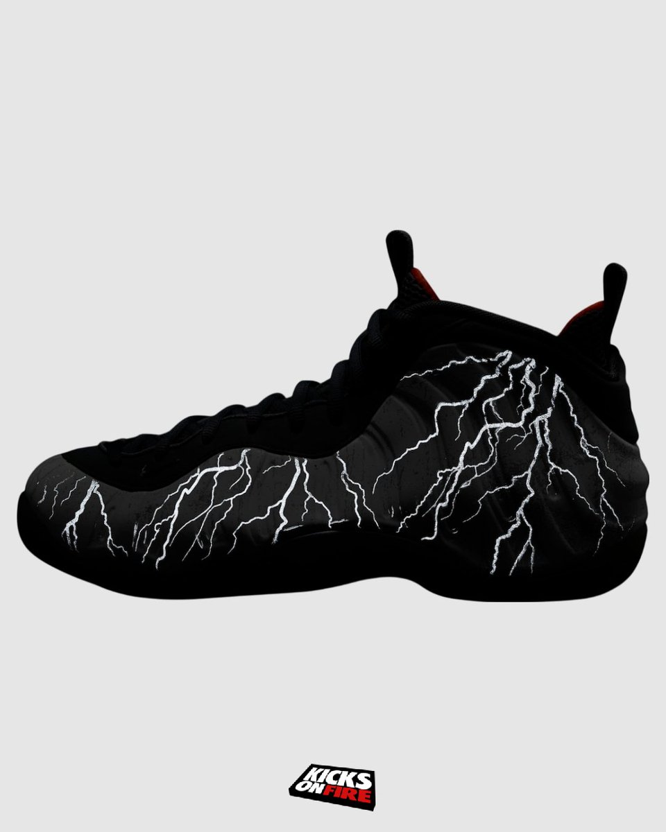 kicksonfire's tweet image. TEKKEN 8 x Nike Air Foamposite One Jin Kazama
𝗖𝗼𝗹𝗼𝗿𝘄𝗮𝘆: Photon Dust/Metallic Dark Grey-Off Noir
𝗦𝘁𝘆𝗹𝗲 𝗖𝗼𝗱𝗲: HF6367-001
𝗥𝗲𝗹𝗲𝗮𝘀𝗲 𝗗𝗮𝘁𝗲: October 25, 2024

The collaboration betwee...
kicksonfire.com/tekken-8-x-nik…