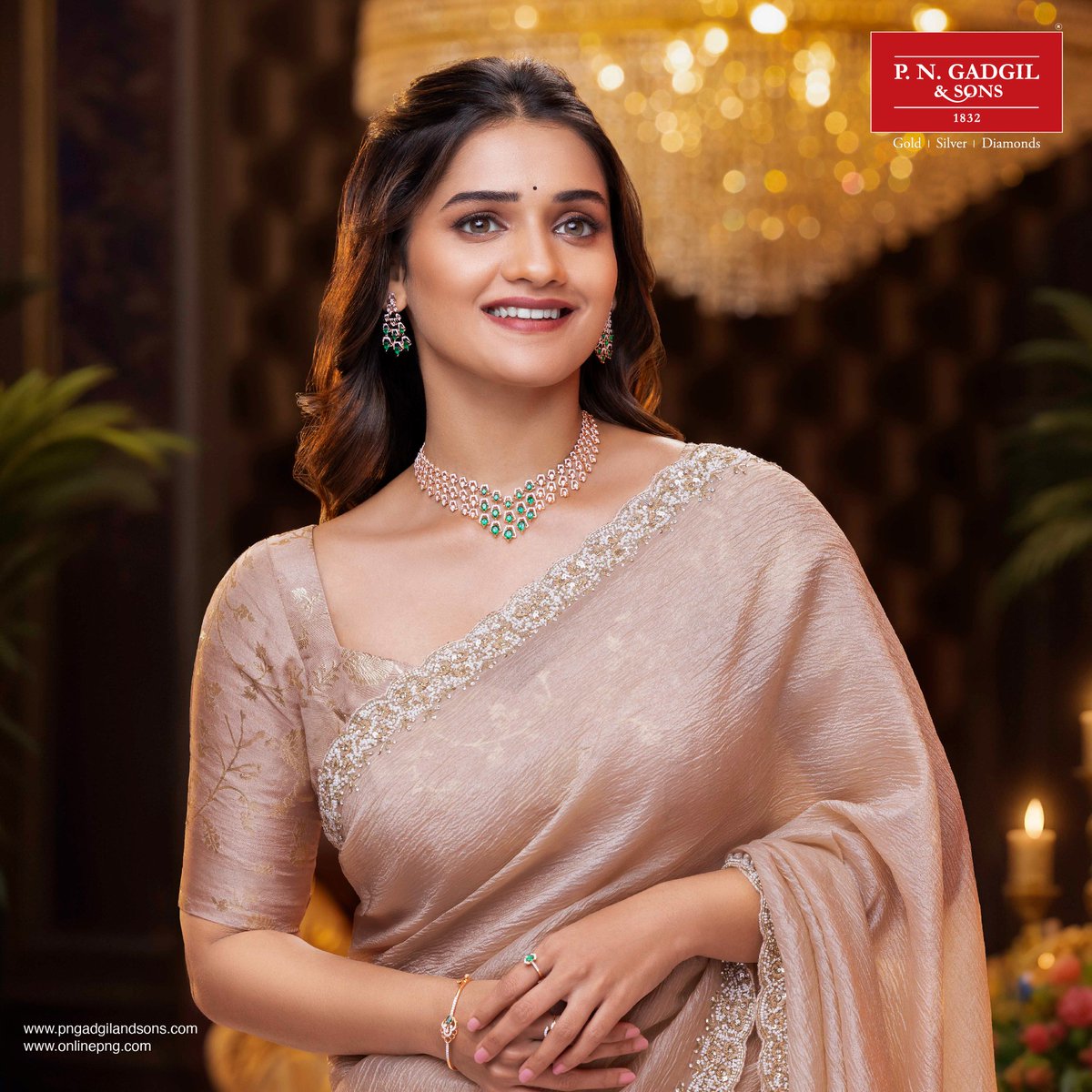 Pngandsons's tweet photo. Presenting an exquisite diamond necklace by PNG and Sons that is beyond charm. 
Enjoy up to 50% off on #goldjewellery making charges, up to 100% off on #diamondjewellery making charges, and up to 50% off on making of #silverarticles. 
#pngsons #pngsl #jewellers #Diwali2024 https://t.co/UegqF81MZ6