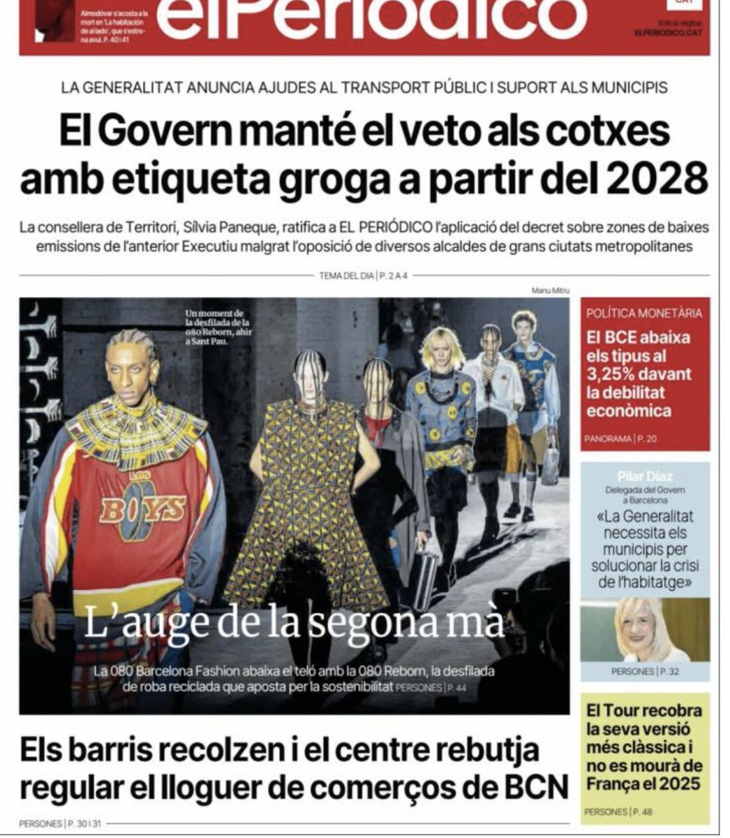 isaacperaire's tweet photo. “Fa anys hauria estat impensable que una desfilada amb roba de segona mà clausurés una setmana de la moda” 

Així comença una de les moltes cròniques periodístiques, i és que per tercer any consecutiu ha tornat la #080Reborn a la @080_bcn_fashion

El sector i el tema ho mereixen! https://t.co/wpHGyZl6Zn