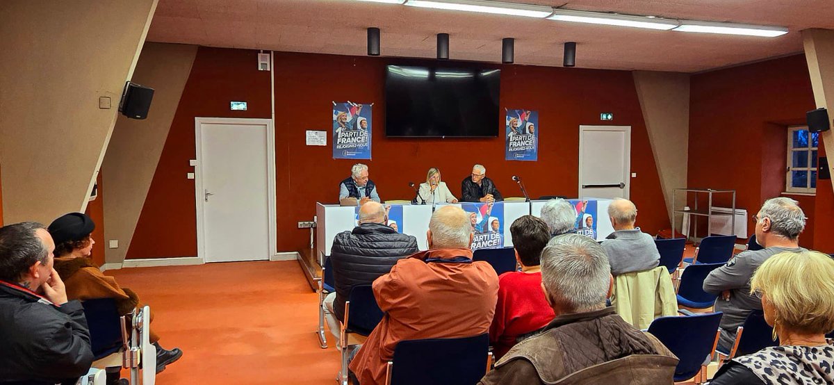 fedeRN_82's tweet photo. 👥 Réunion cantonale hier soir à #Caussade des cantons Quercy-Rouergue et Quercy-Aveyron avec la déléguée départementale @PomaBrigitte et les responsables de cantons Patrick Cappoen et André Koehl.
Merci aux adhérents et sympathisants pour leur présence ! 🇫🇷 https://t.co/exVSXq8CZD