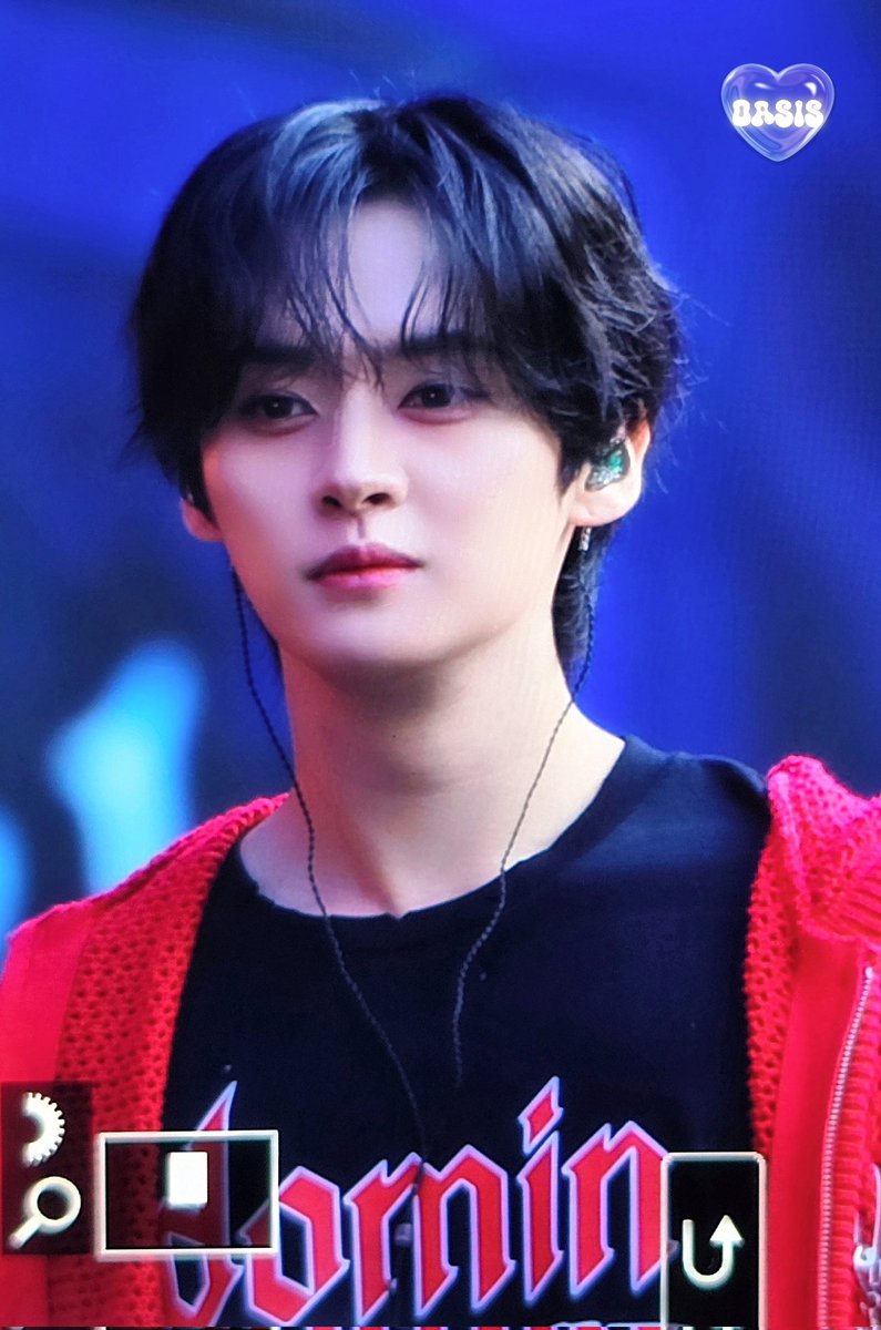 leeknow_kr's tweet photo. 241019 dominate 멜버른 콘서트 사운드체크 

다섯살짜리 아기가 울지도 않고 씩씩하게 무대를 하네요🥹🥹

#Straykids #스트레이키즈      
#Leeknow #리노 https://t.co/g2gvl4mXvY