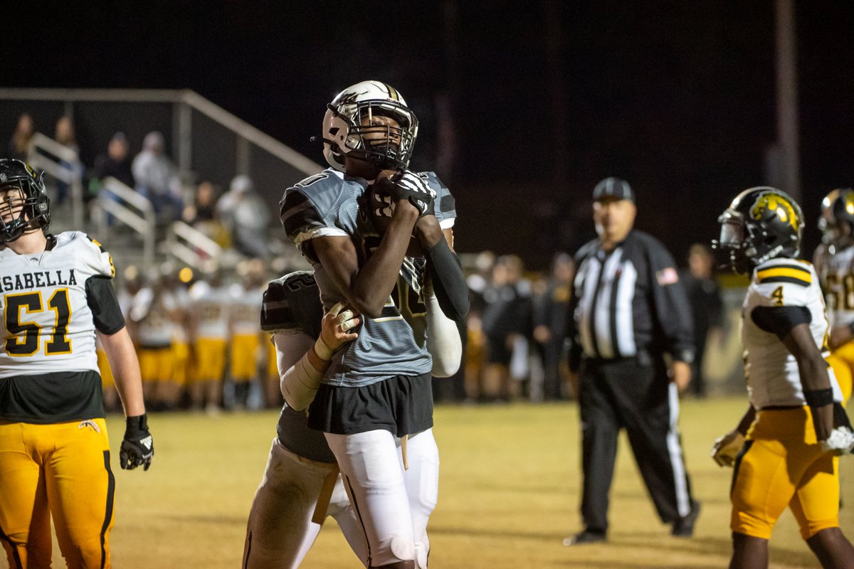andrewtsimonson's tweet photo. The Vincent Yellow Jackets battled adversity from all angles but found a way to get the win in a shootout against Isabella.

Story by Stephen Dawkins and Photos by Larry Dancy: https://t.co/b1Nmpb9wz9 https://t.co/hy9K9bBKdl