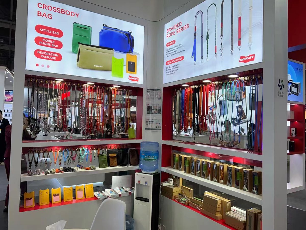 Doossy1's tweet photo. Welcome everyone to find us at the HK Global Sources Mobile Electronics Show

Our Booth No.: 10Q24

More new products waiting for you to come and see！ 😘 https://t.co/5aAITyGrVa