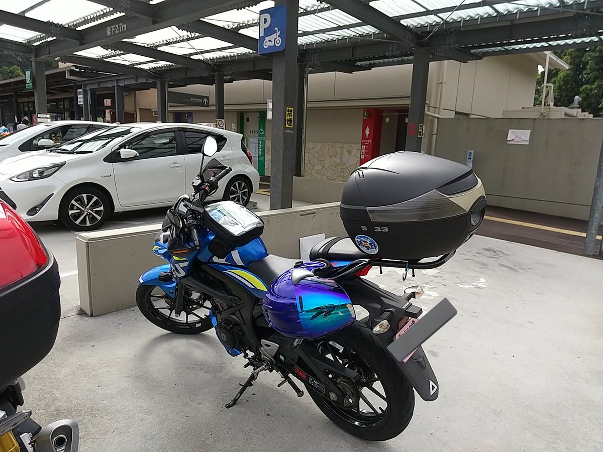 mossgreen7880's tweet photo. #道の駅津かわげ さんで
津ぎょうざドッグ 
具が甘口でウマイ！
#gsxs125 https://t.co/ksDwfzOoGi