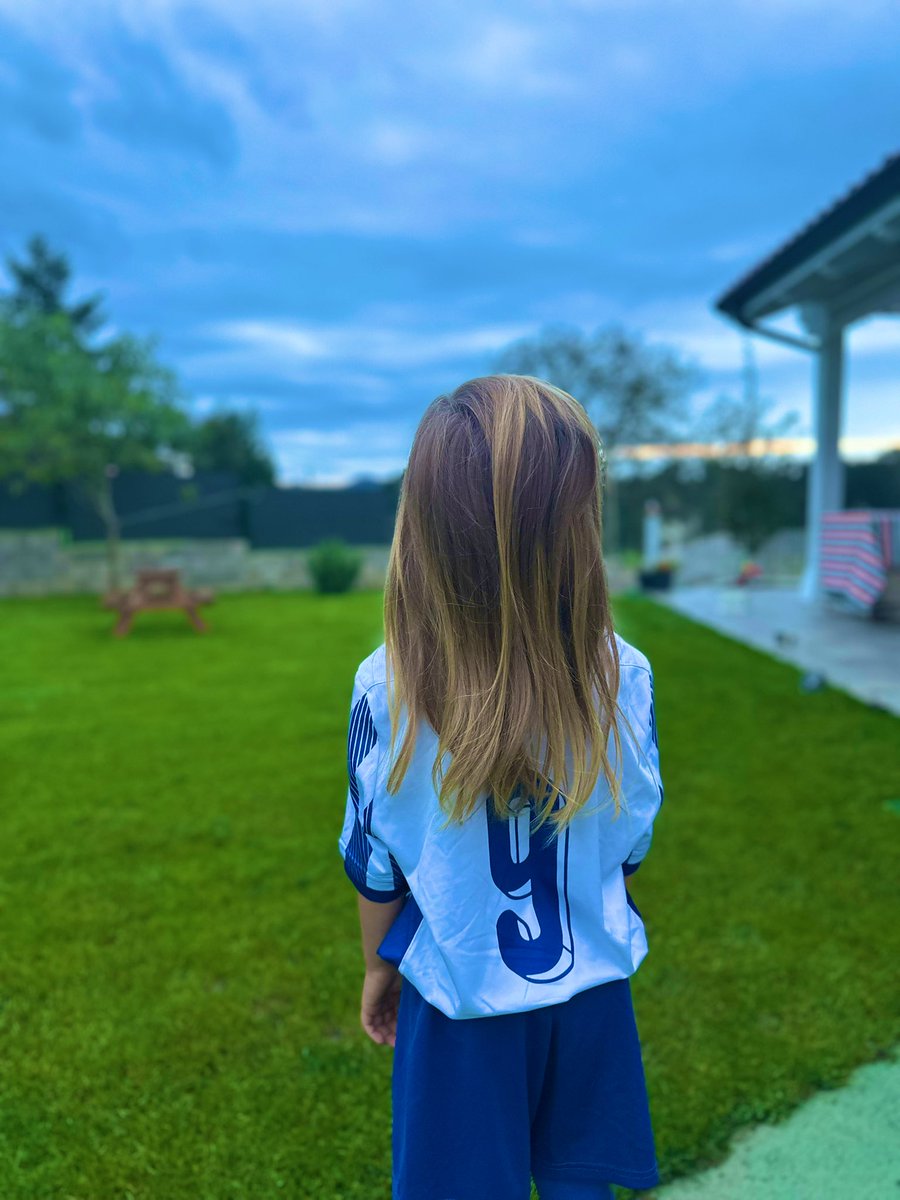 Javier Álvarez 💫 tweet media