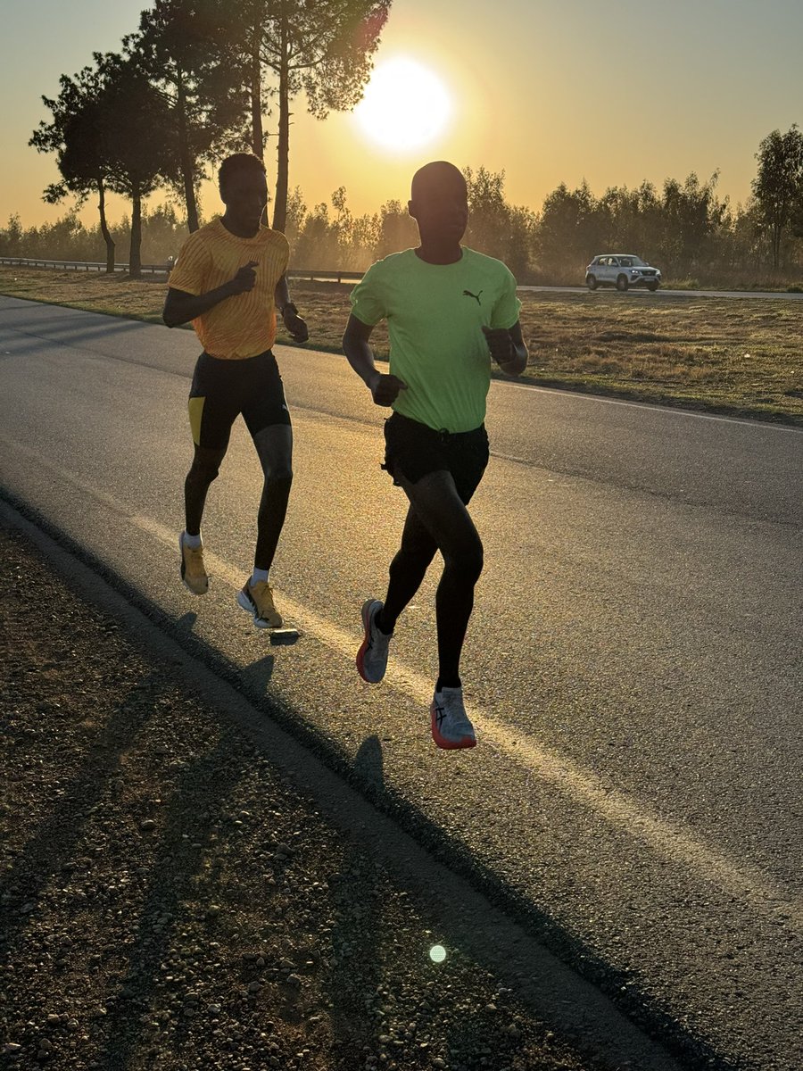 TheeMusa's tweet photo. Saturday morning well spent. It hurts but it works.
#MuSane #TrainInSaneOrRemainTheSame https://t.co/uVCPOq0sms