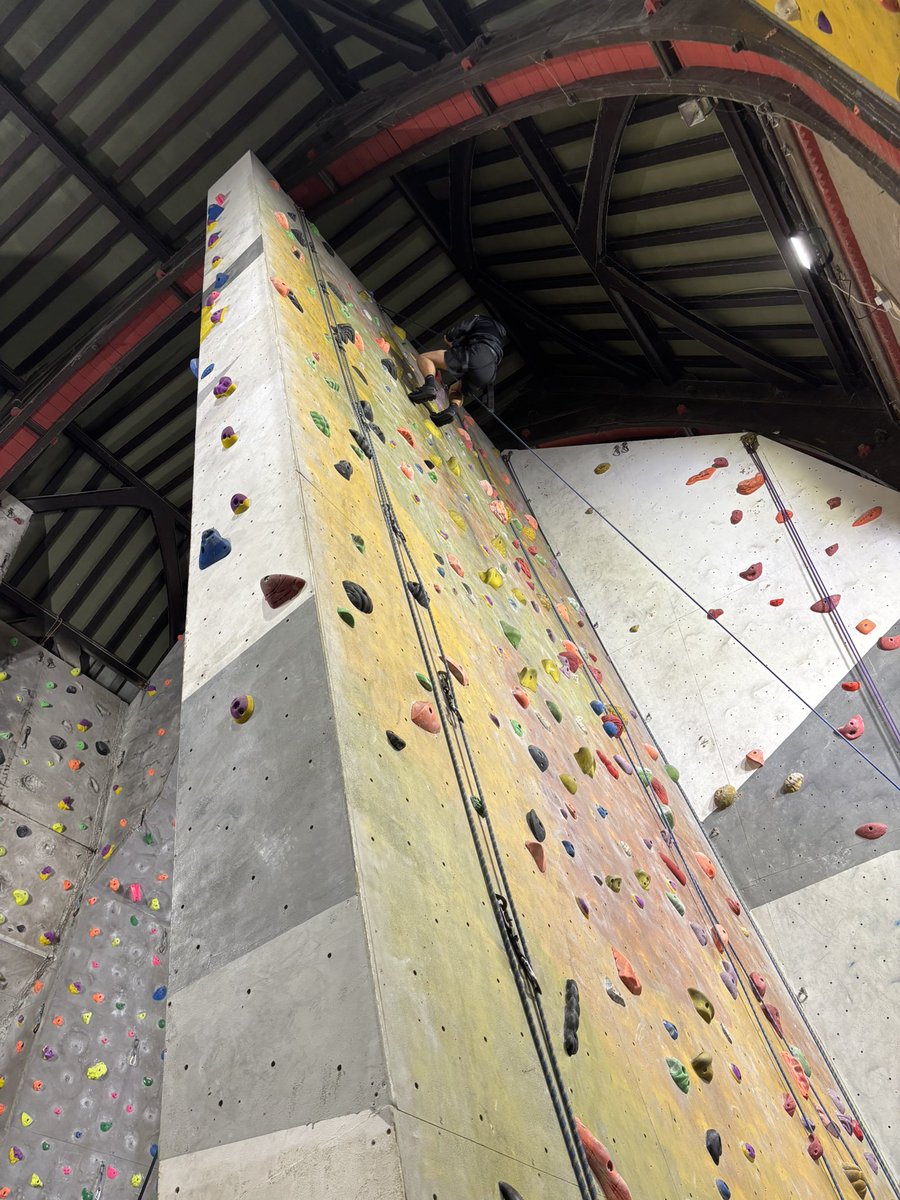 RainhillPE's tweet photo. Great first session rock climbing with some of our Y11 pupils.
As always, huge thanks to NorthWest Face!!
#ReadyToClimb #ClimbWhenReady https://t.co/637VjvVrGD