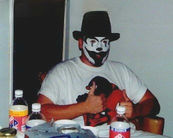 KampHotMeat17's tweet photo. @BiggSizZNasty I never knew @L0kiTrickst3r was in ICP!?! 🤯😲😳
I am too young for this shit. #Juff https://t.co/p2aKIQzsfS