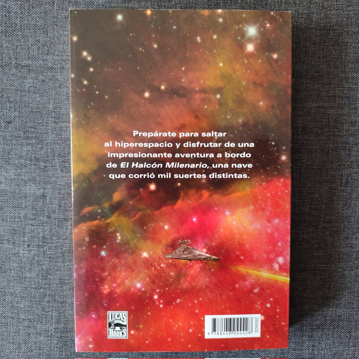EscribaSith's tweet photo. #120 El halcón milenario

Escrita por #JamesLuceno

Publicado por #TimunMas 

 Actualmente la novela de #StarWars más complicada de conseguir en España ya que escasea muchísimo.

Ojalá desde @PlanetadComic se animen a reeditarla pronto

¿Opiniones de esta historia?

 #Leyendas https://t.co/2GpKVZPp2W