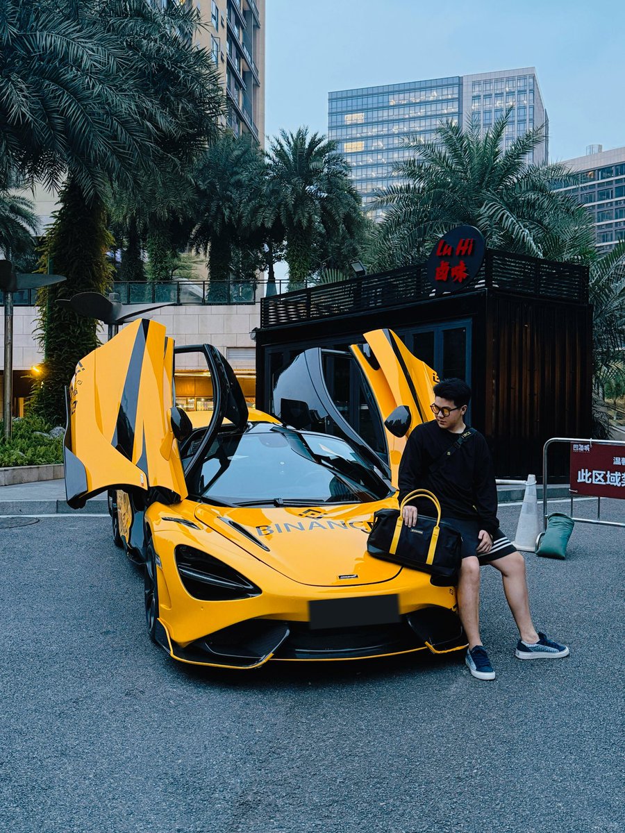 wenze🐱 🧙 tweet media