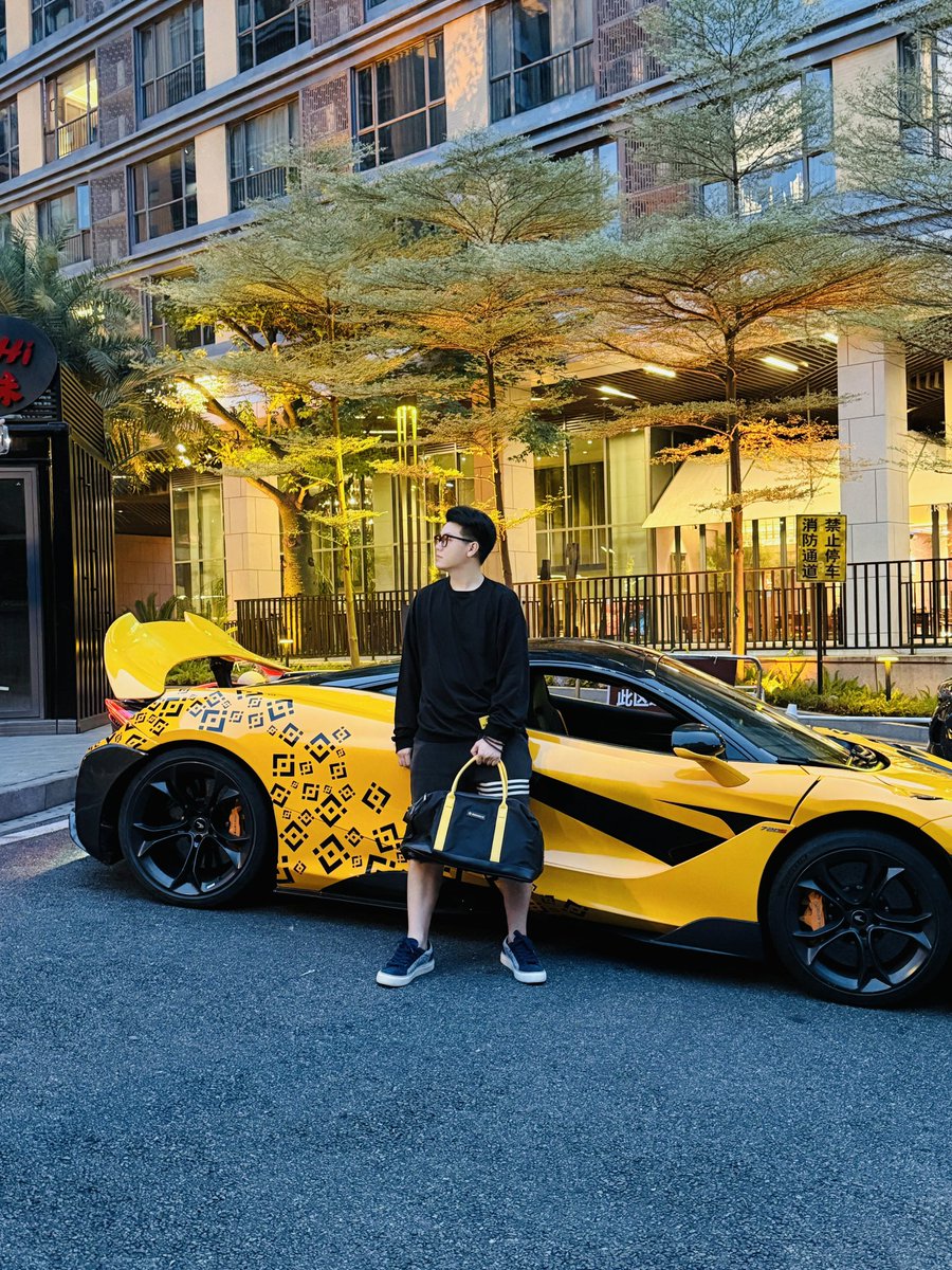 wenze🐱 🧙 tweet media