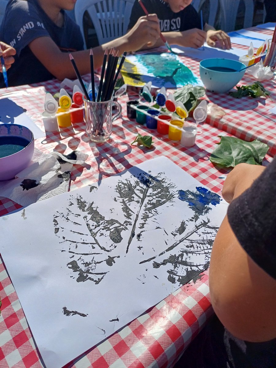 hatayhalkevi's tweet photo. Yaşam Merkezimizde bu sabah çocuklarla #resimworkshop etkinliğinde buluştuk 🎨👩🎨 https://t.co/FPDTAbZiNz