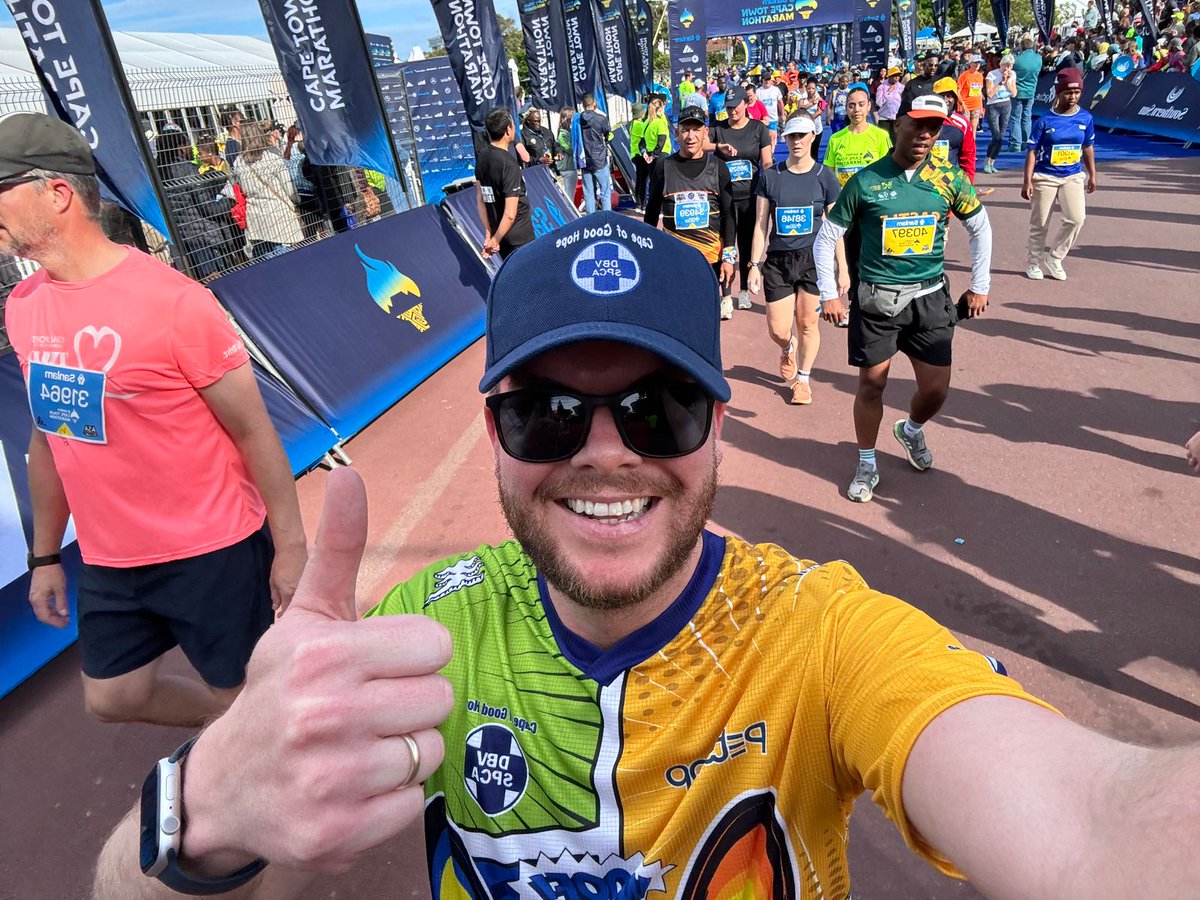 capespca's tweet photo. 🏃♂️14 Cape of Good Hope SPCA Inspectors are running the Sanlam Cape Town Peace Run to raise funds!
Your support helps keep us a relentless force for good beacon of hope for the voiceless.
💙 Donate here: https://t.co/HxxDmKNrfF
#RunForTheAnimals #SPCA #PetshopScience https://t.co/R7jwEn0Urz