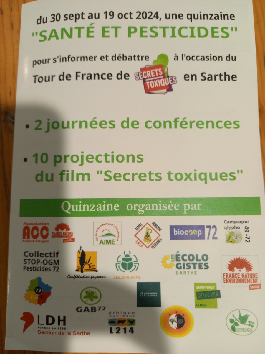 FlorencePain's tweet photo. Début de conférence "Santé et pesticides" à l'université du Maine ce matin, avec Dr Périnaud et Christian Vélo #lemans #LMM https://t.co/Z7Be8pRZqc