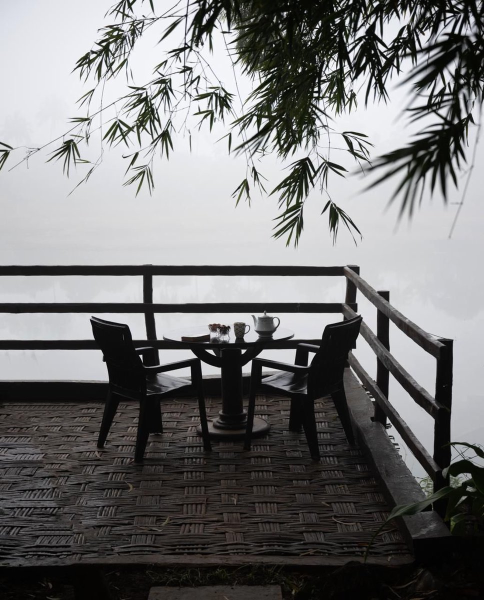 ganeshsonawane's tweet photo. My wife manages an airbnb called “BanyanTree” - pool villa with lake views, situated in Palghar - an hour from Thane and a short drive from Mumbai. Do check it out. Link in comments. RT pls. 😇 https://t.co/tQ51cEWy5y