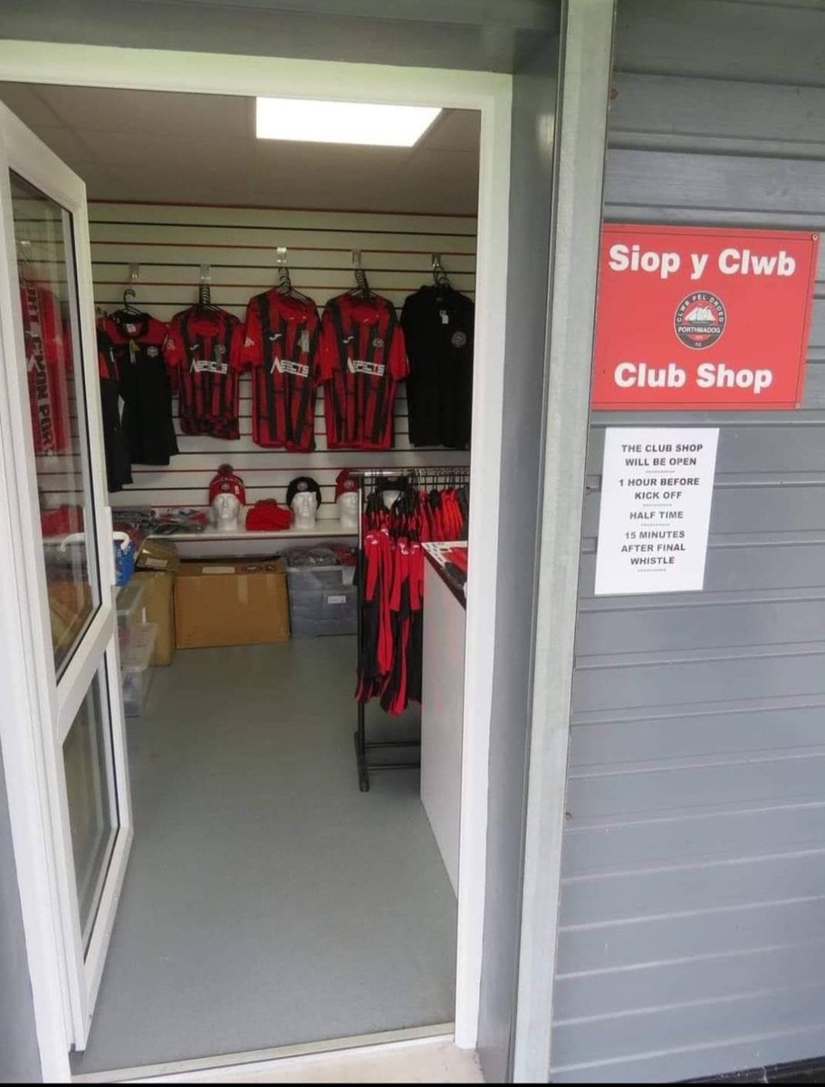 CPDPorthmadogFC's tweet photo. @CPDPorthmadogFC v @airbusukfc
TODAY
⏰️ K.O. 2pm
🏟 Y Traeth, LL49 9PP
Bar, Canteen and Club Shop will be open!!
Programmes on sale on entry @£2.
CASH ONLY on the turnstile!!
Admission Prices ⬇️ https://t.co/h1F8ERiAzS