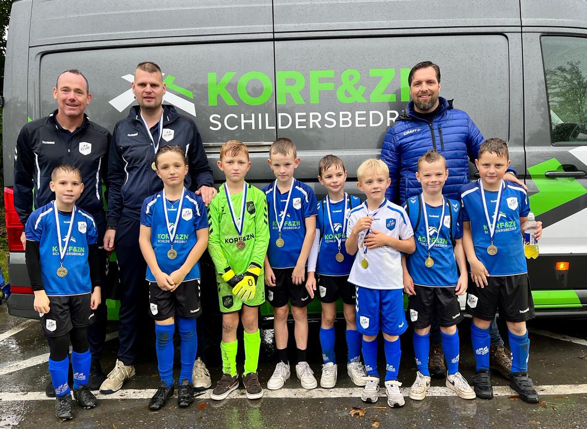 willeke weerstand tweet media