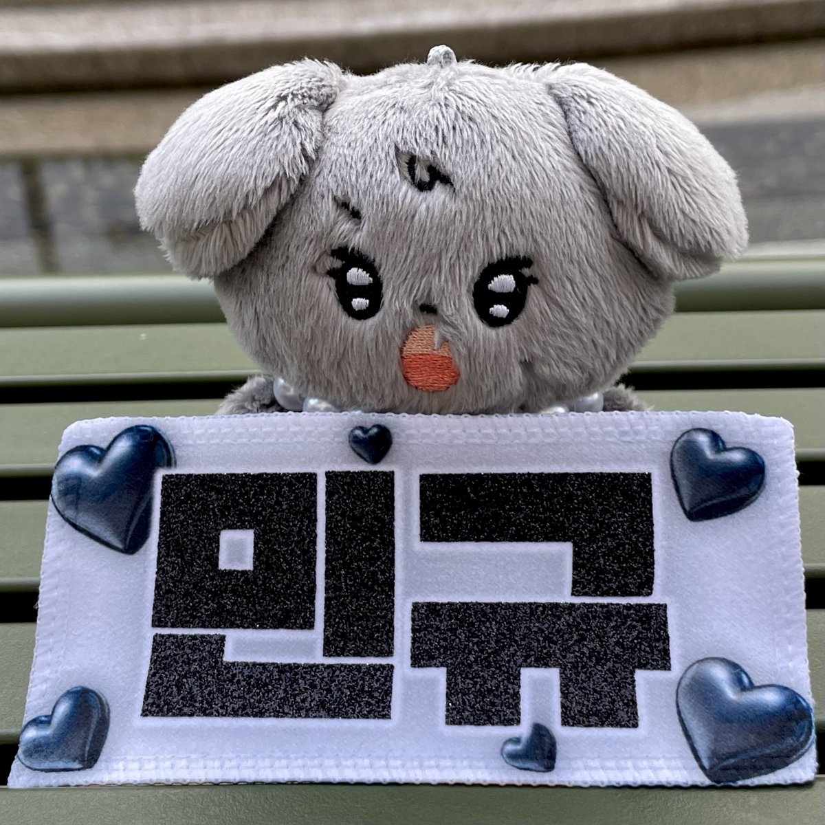 띵 tweet media