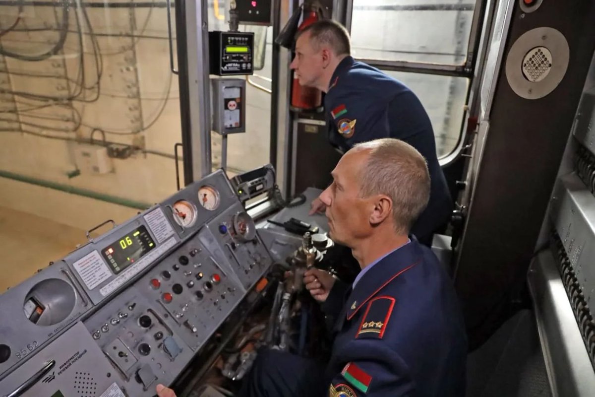 Мінскае метро tweet media